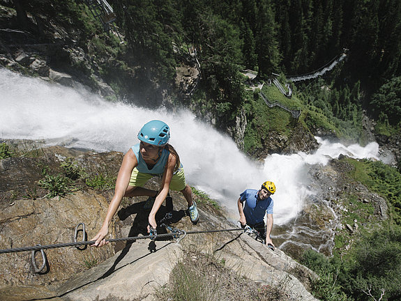 Klettern am Stuibenfall im Ötztal